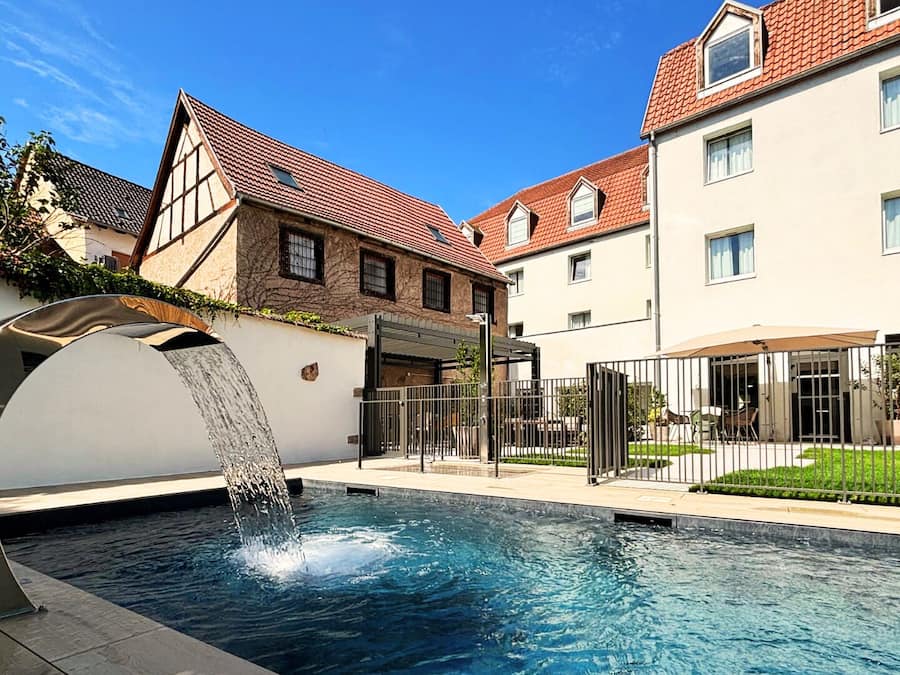 Alberca al aire libre por temporada