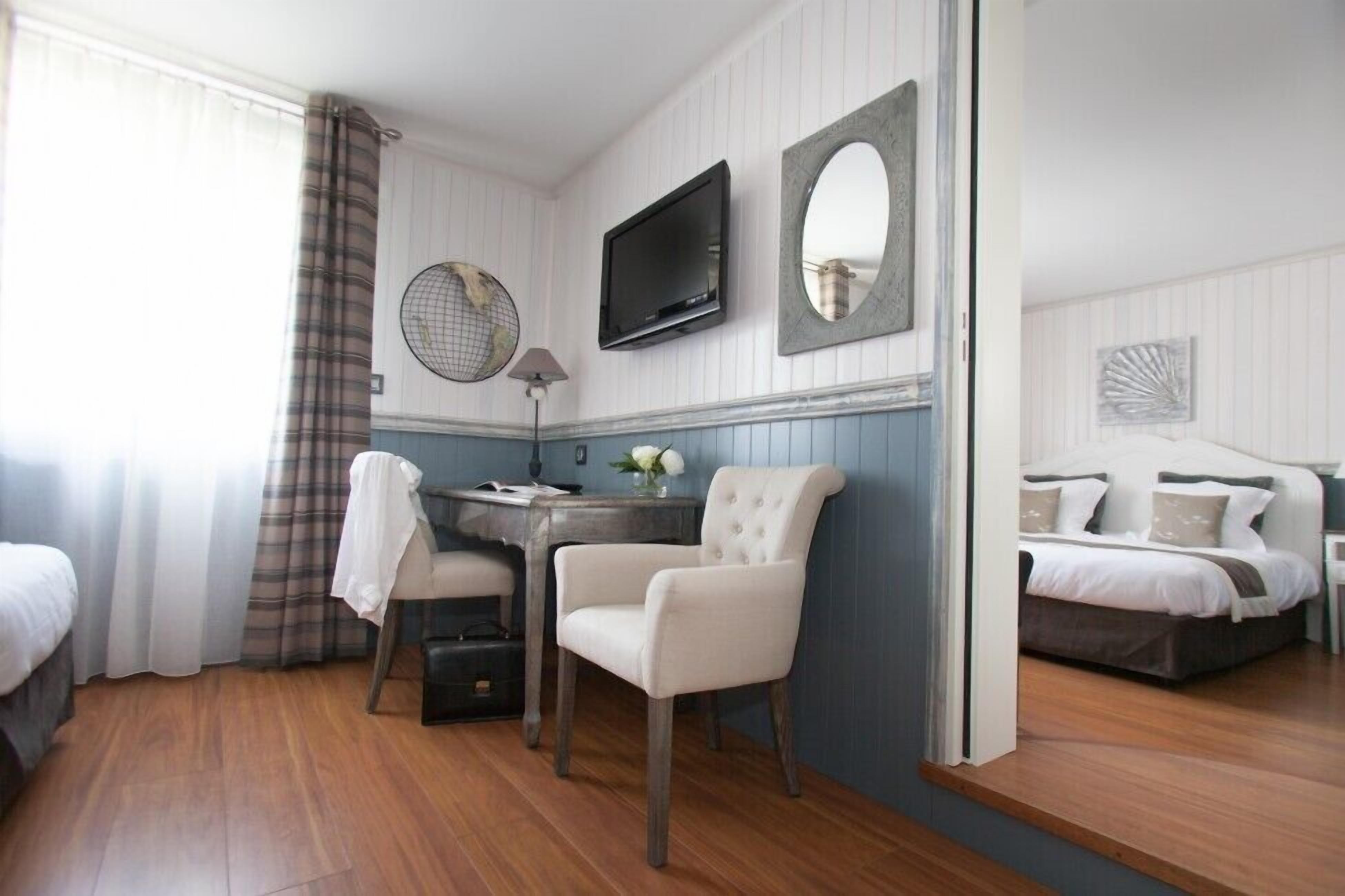 twin room | room amenity