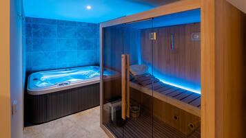 Espace de soins pour les couples, soins corporels, soins d'hydrothérapie