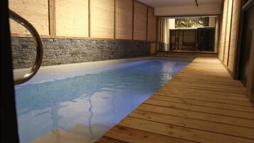 Indoor pool, outdoor pool