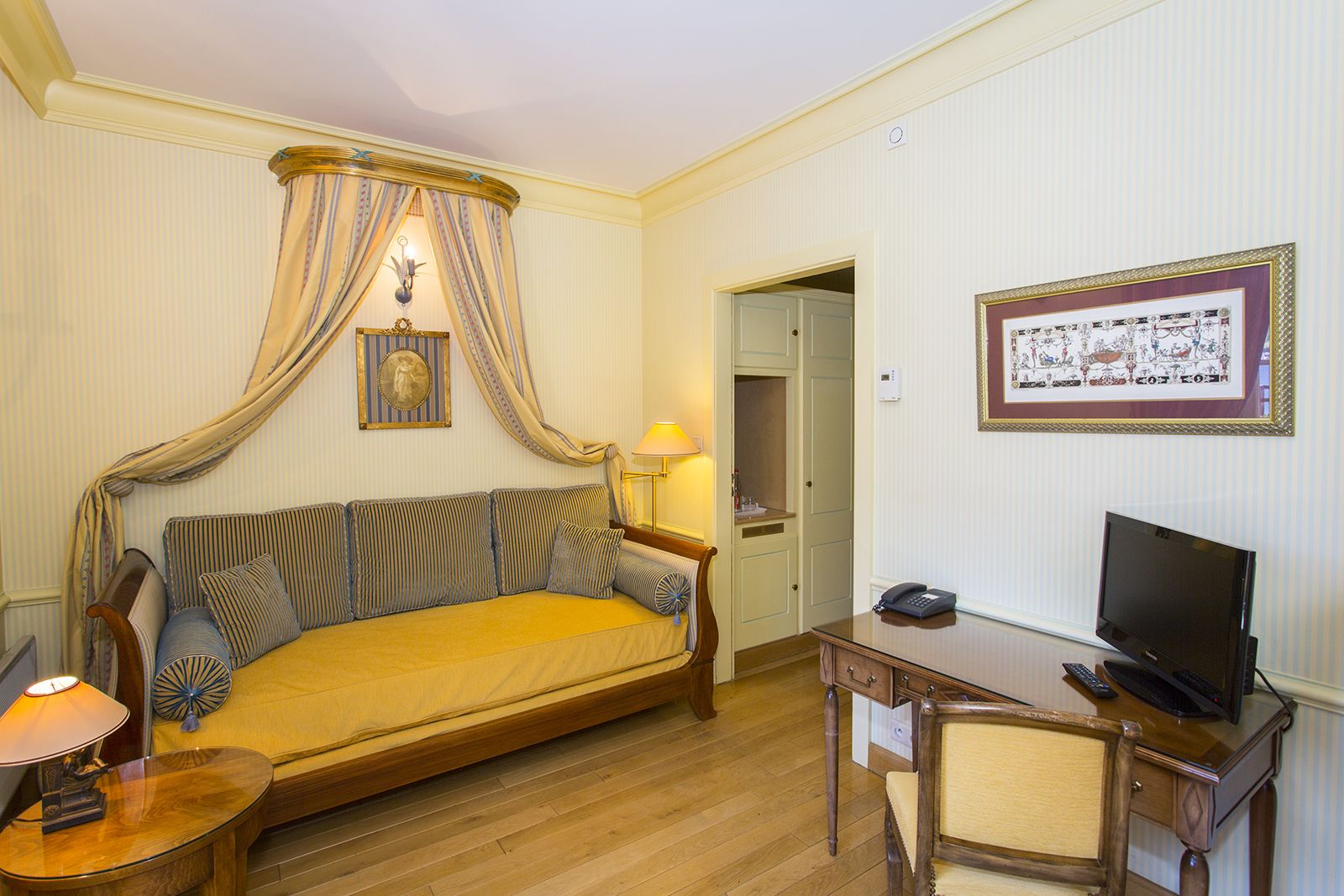 suite, 1 king bed, non smoking (prunelle & mirabelle) | pillow-top beds, minibar, in-room safe, individually decorated