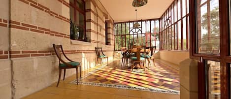 Villa, 6 Bedrooms, Fireplace, Park View | Terrace/patio