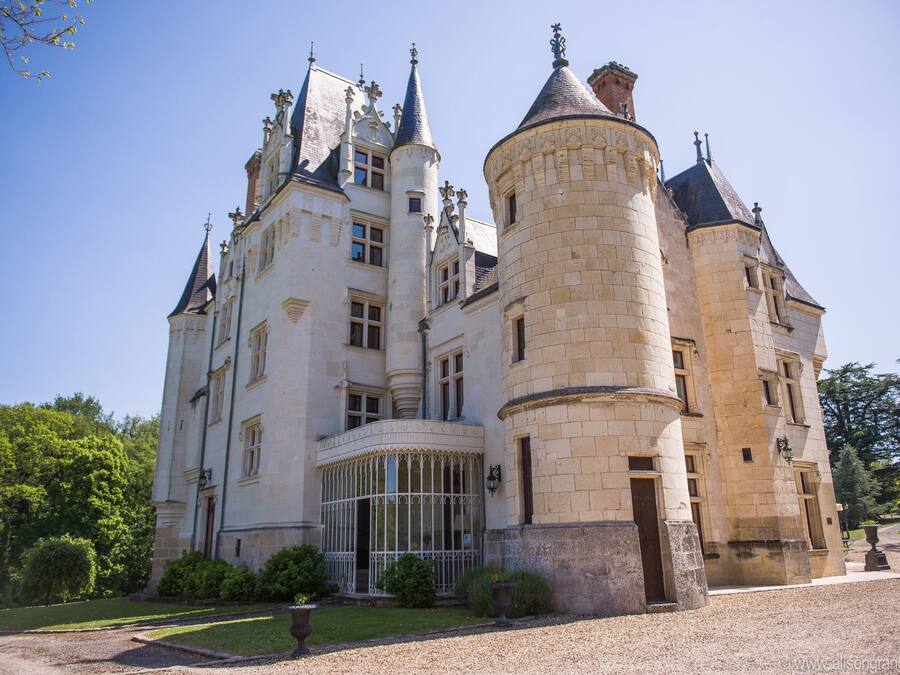 Free toiletries, hair dryer, soap, shampoo