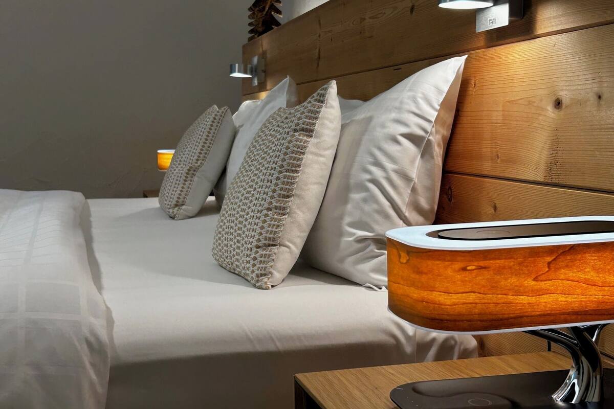 Egyptian cotton sheets, premium bedding, down comforters