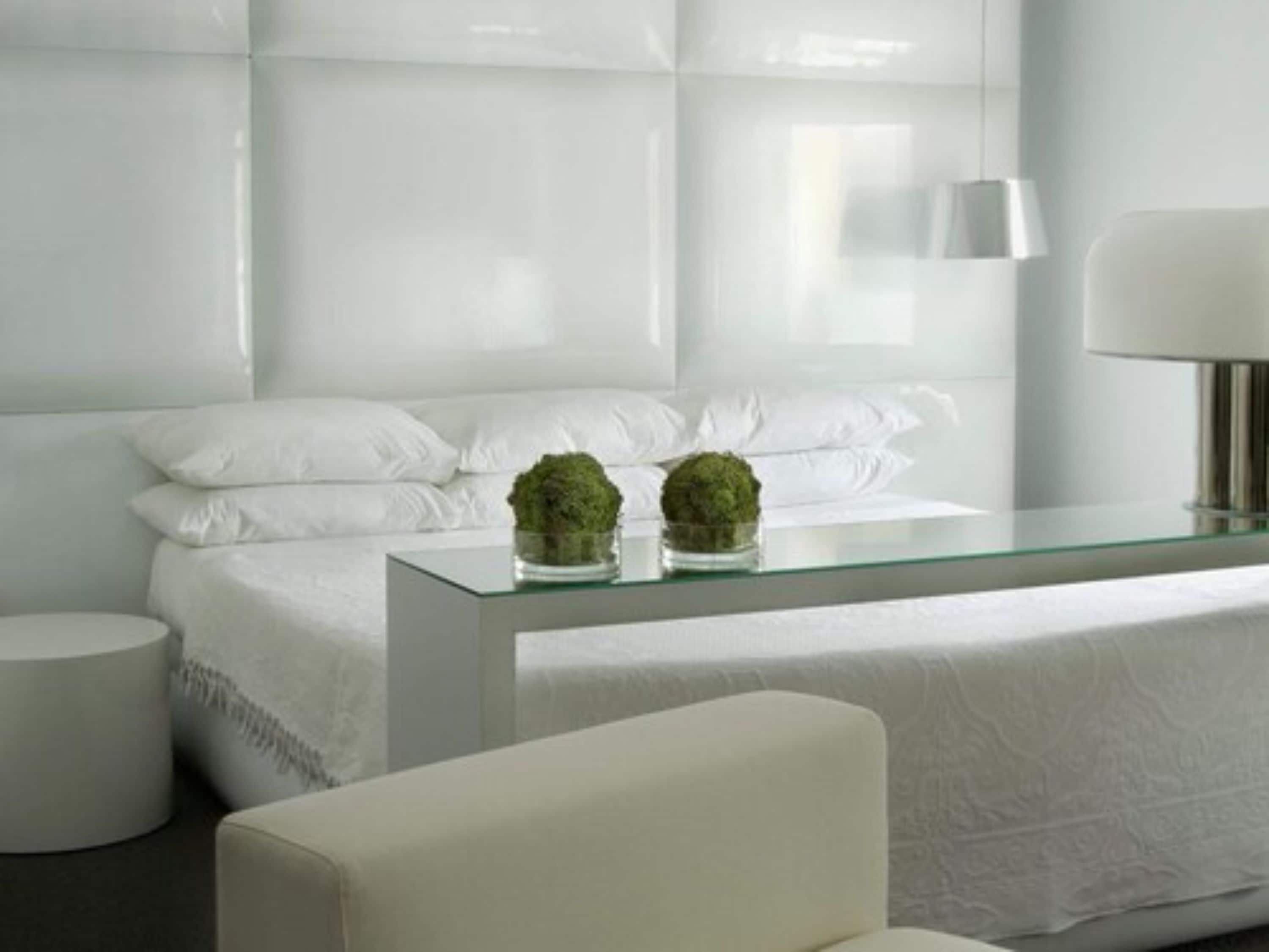 suite | premium bedding, minibar, in-room safe, individually decorated