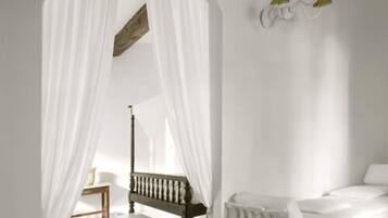 Suite | Ropa de cama de alta calidad y minibar