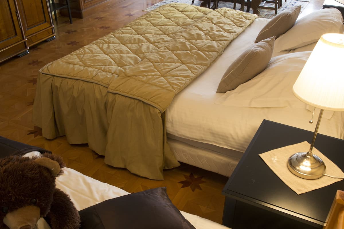 minibar, in-room safe, individually decorated, individually furnished