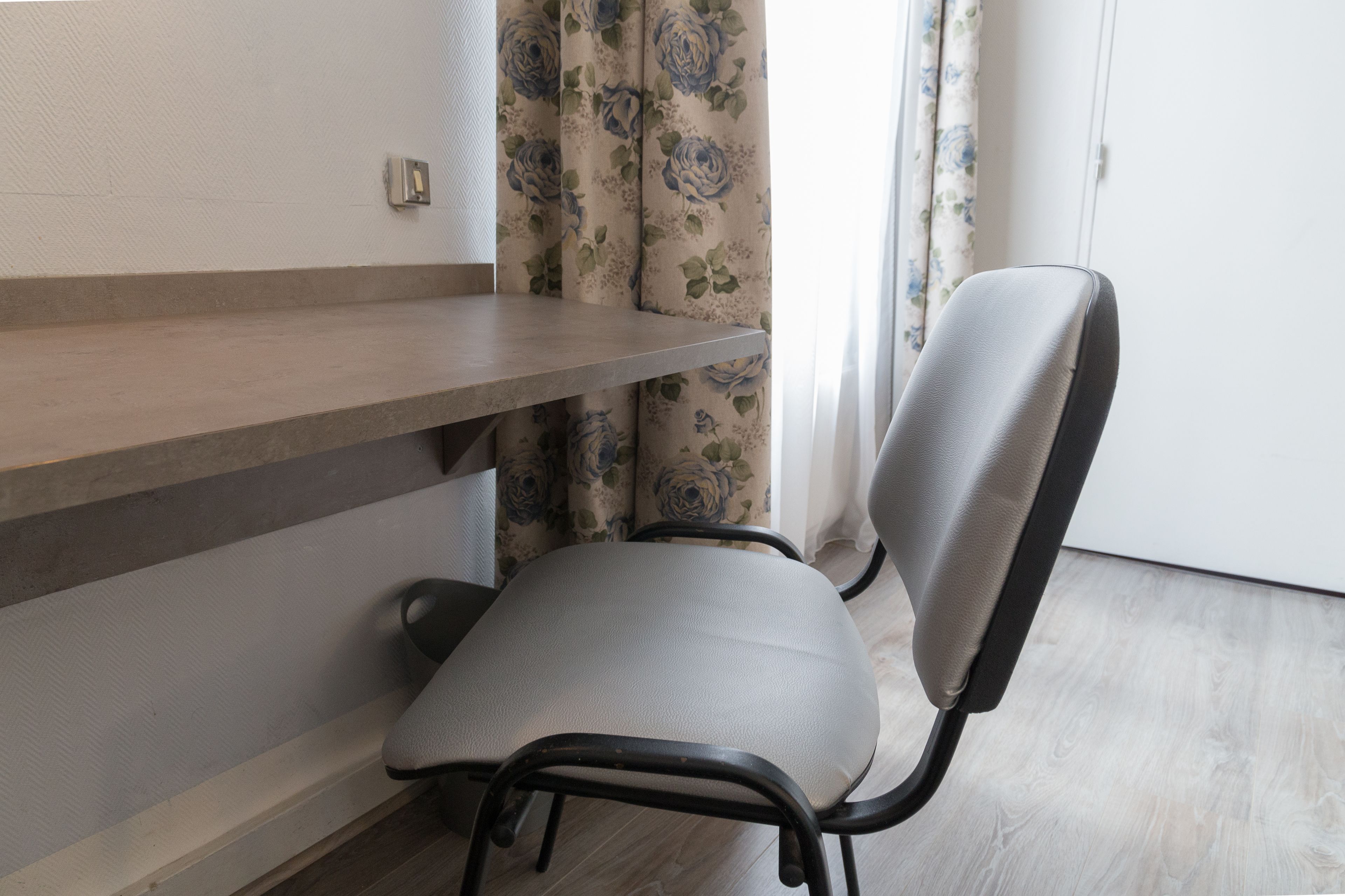 Photo - Panam Hotel PARIS GAMBETTA- Place Gambetta-Mairie du 20 emme