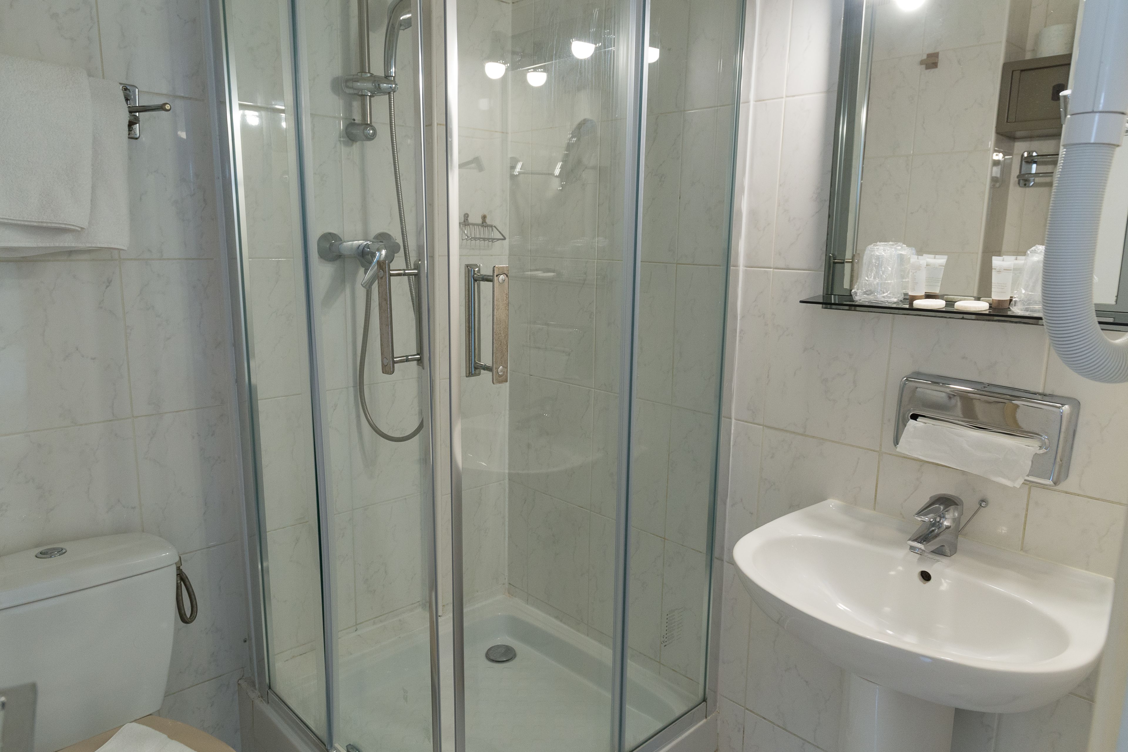 Photo - Panam Hotel PARIS GAMBETTA- Place Gambetta-Mairie du 20 emme