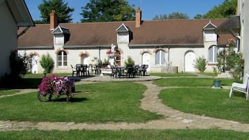 Enceinte de lâhĂ©bergement