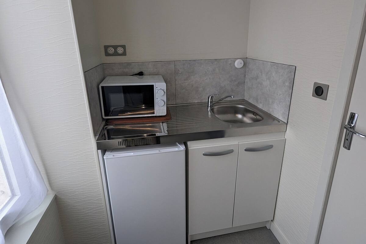 Comfort Double Room | Private kitchen