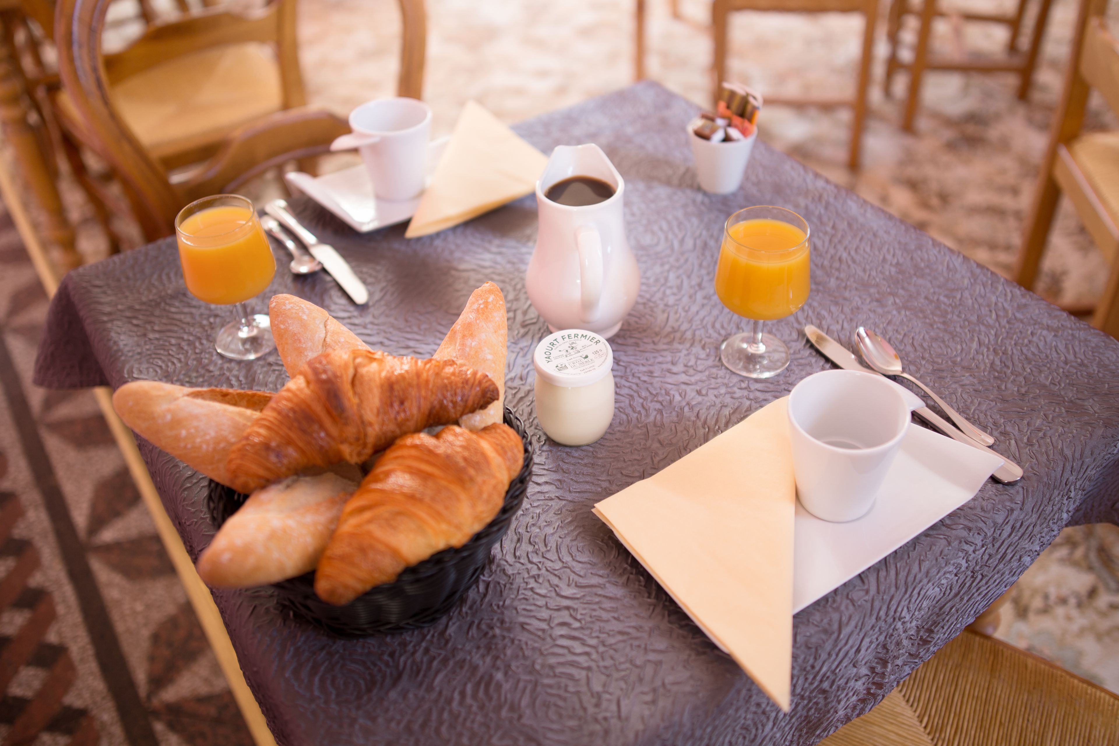 daily buffet breakfast (eur 10.90 per person)