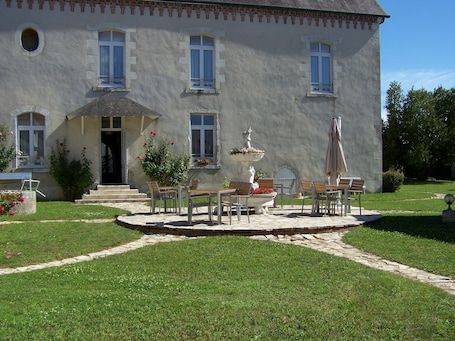 Terrasse/Patio. Hôtel Le Verger