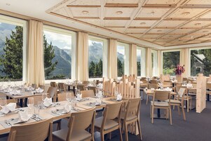 Desayuno buffet incluido todos los días 