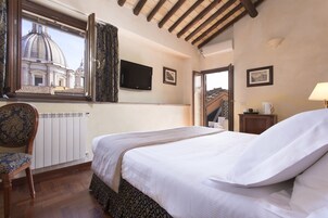 Ropa de cama de alta calidad, cubrecamas y colchones con pillow-top 