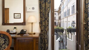 Deluxe Double Room, Balcony