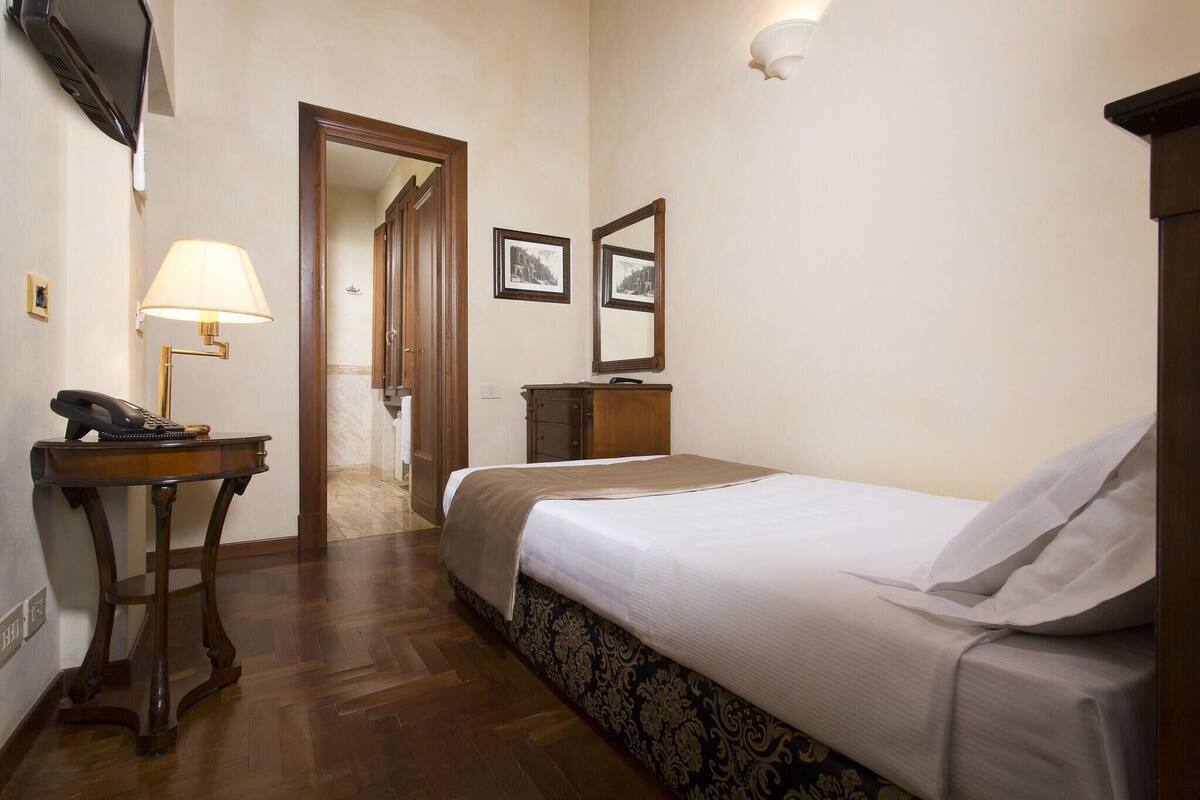Premium bedding, down duvets, pillow-top beds, minibar
