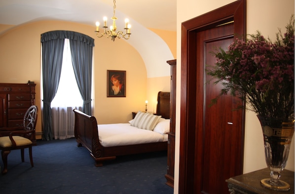 Strykejern/-brett, wi-fi (inkludert) og sengetøy