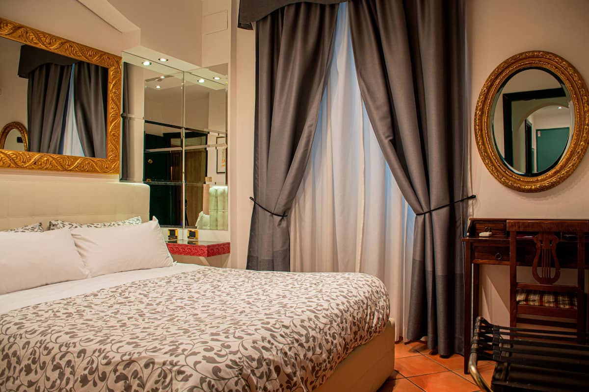 Down duvets, Select Comfort beds, minibar, in-room safe