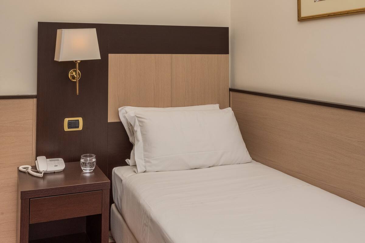 In-room safe, desk, free WiFi, bed sheets