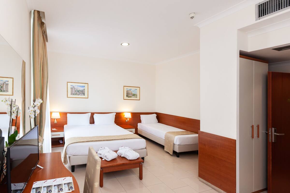 In-room safe, desk, free WiFi, bed sheets