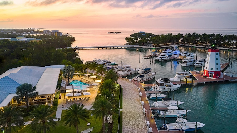 Faro Blanco Resort Marathon Florida Keys, Curio by Hilton