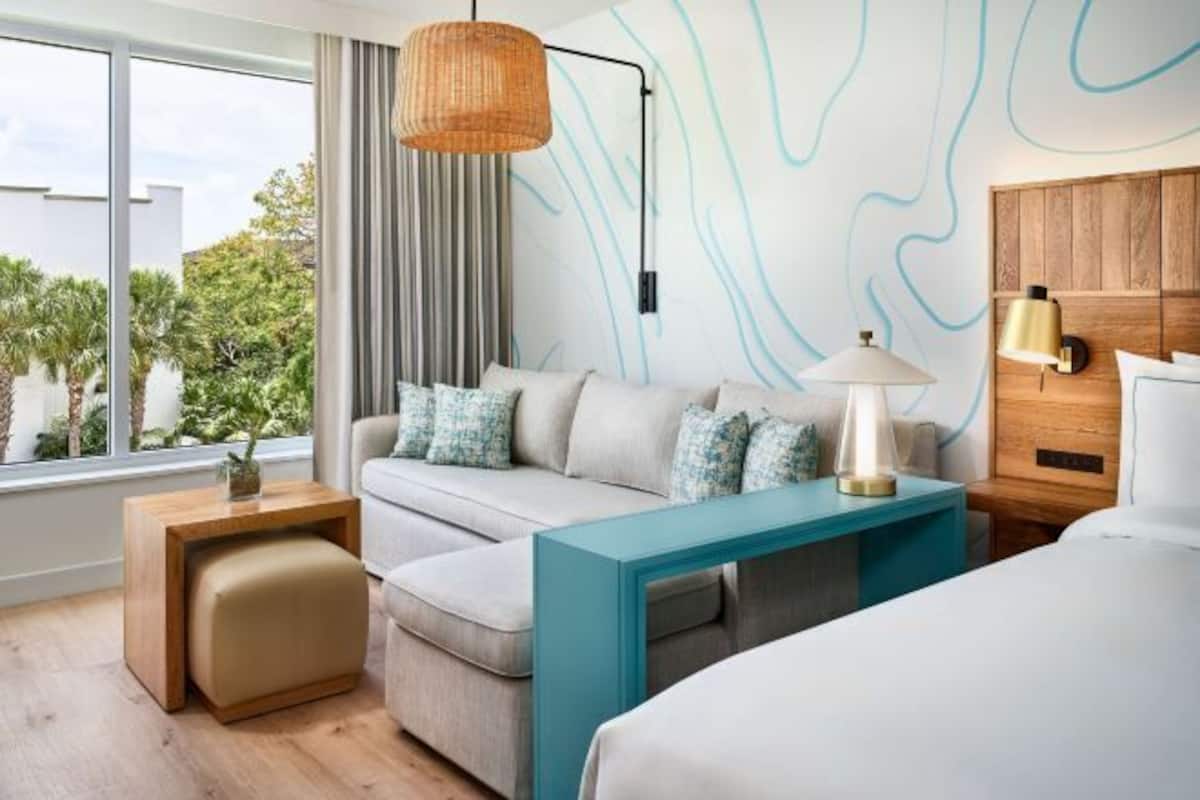 1 bedroom, premium bedding, in-room safe, desk