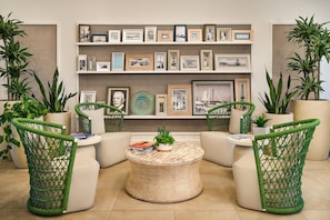 Lobby - Faro Blanco Resort Marathon Florida Keys, Curio by Hilton (Marathon)