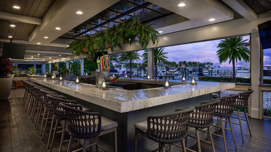 Faro Blanco Resort Marathon Florida Keys, Curio by Hilton