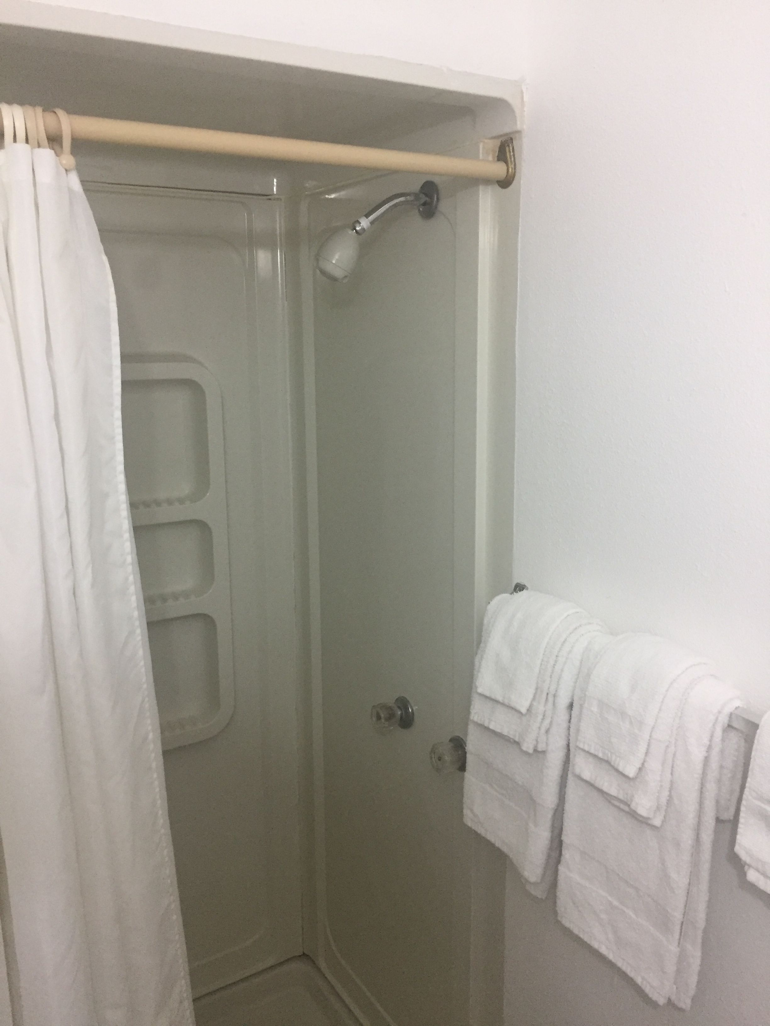 Badkamer met douche