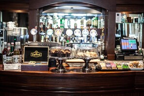 Bar (in der Unterkunft)