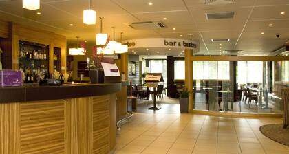 Premier Inn Castleford Xscape - M62 J32