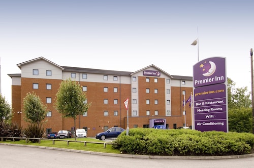 Premier Inn Castleford Xscape - M62 J32