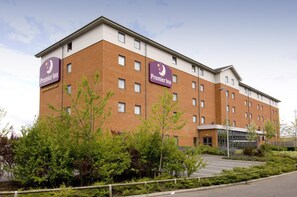 Exterior - Premier Inn Castleford Xscape - M62 J32 (Castleford)