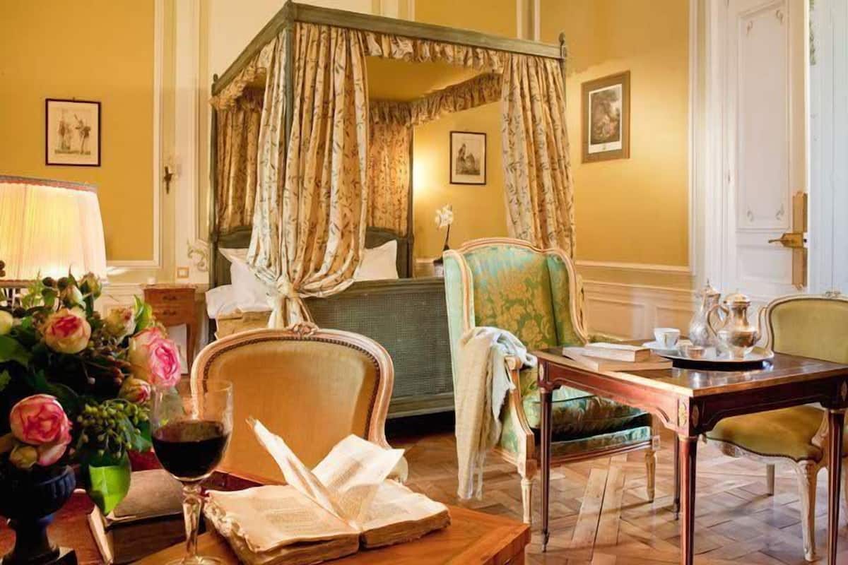 double room (prestige) | in-room safe, blackout curtains, free cots/infant beds, free wifi