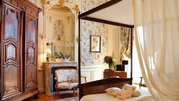 In-room safe, blackout drapes, free cribs/infant beds, free WiFi
