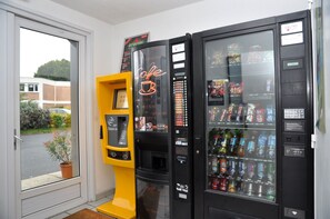 Vending machine