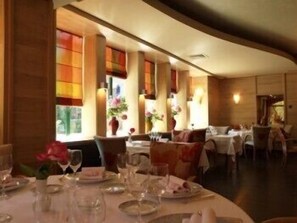 Lunch and dinner served - Hotel Restaurant Du Haut-Allier (Alleyras)