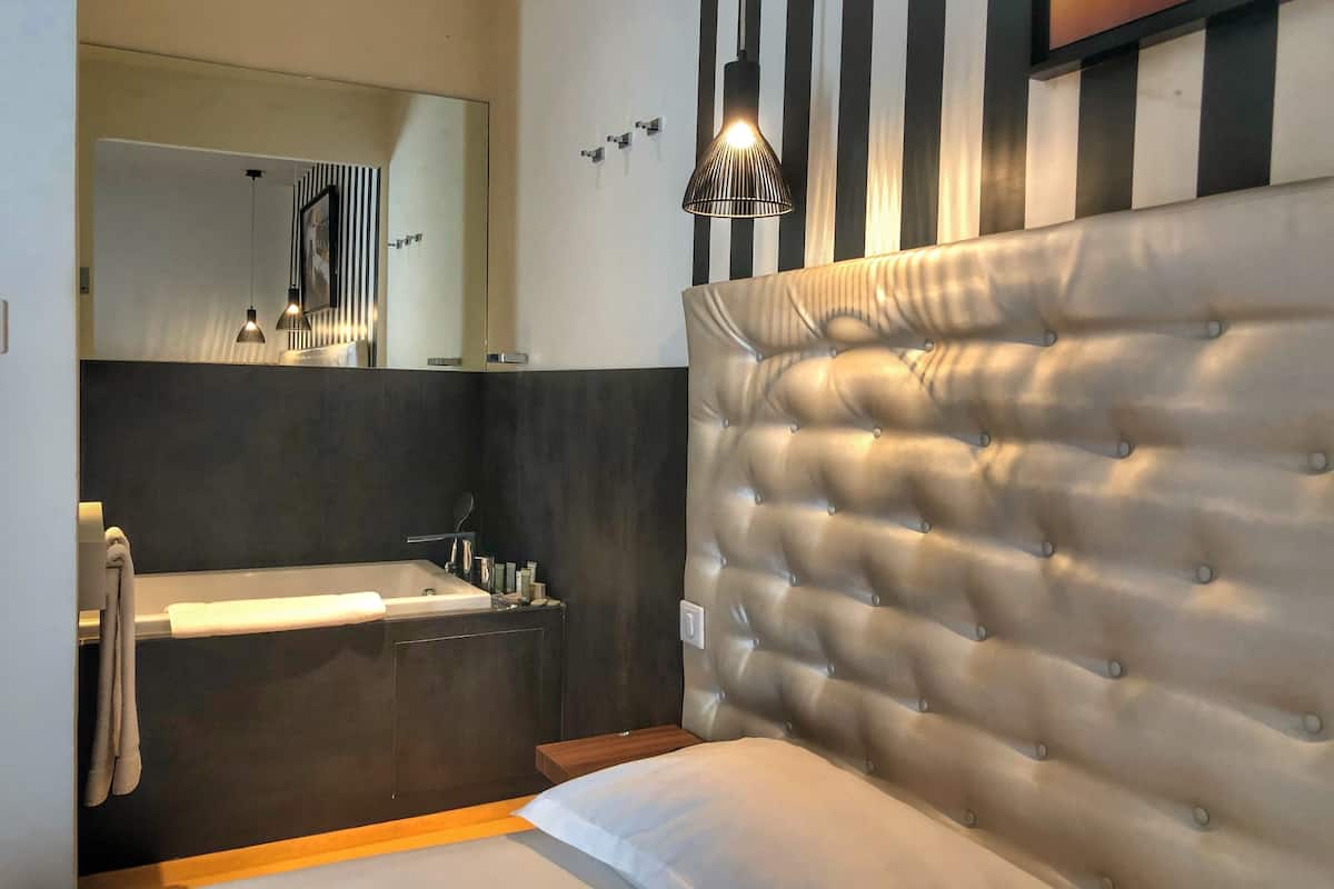 classic double room | 1 bedroom, premium bedding, minibar, in-room safe