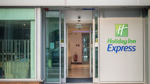 Exterior - Holiday Inn Express London - Swiss Cottage by IHG (London)