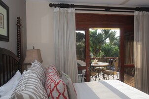 2 bedrooms, premium bedding, down duvets, in-room safe