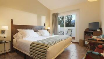 Couette en duvet d'oie, minibar, coffres-forts dans les chambres, bureau