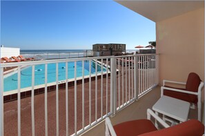 Estudio | Vista del balcón