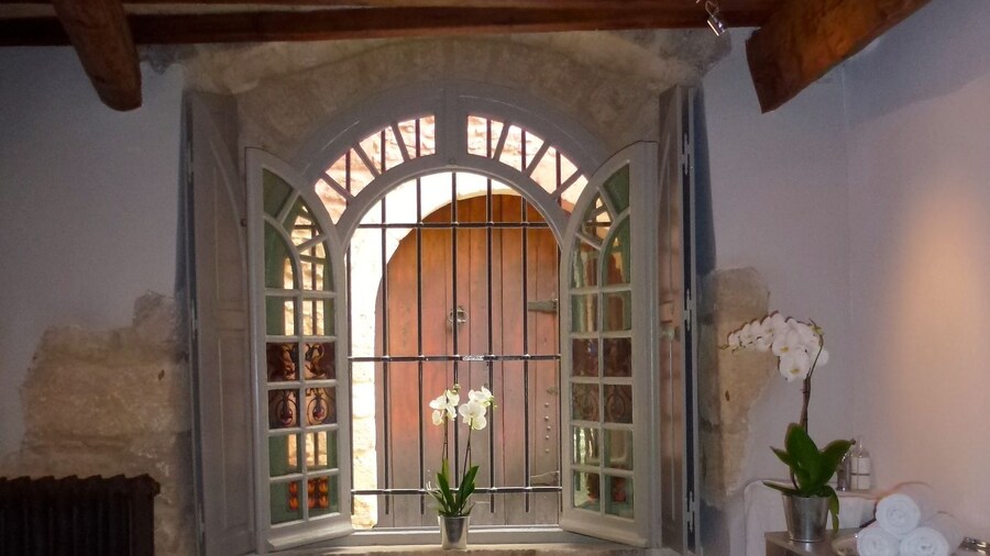 Hostellerie Le Castellas