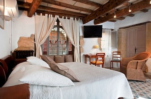 Standard Double or Twin Room, 1 Double or 2 Single Beds