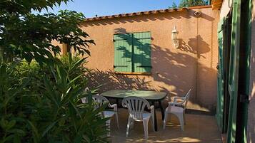 مكواة/لوح كي