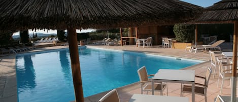 2 outdoor pools, sun loungers