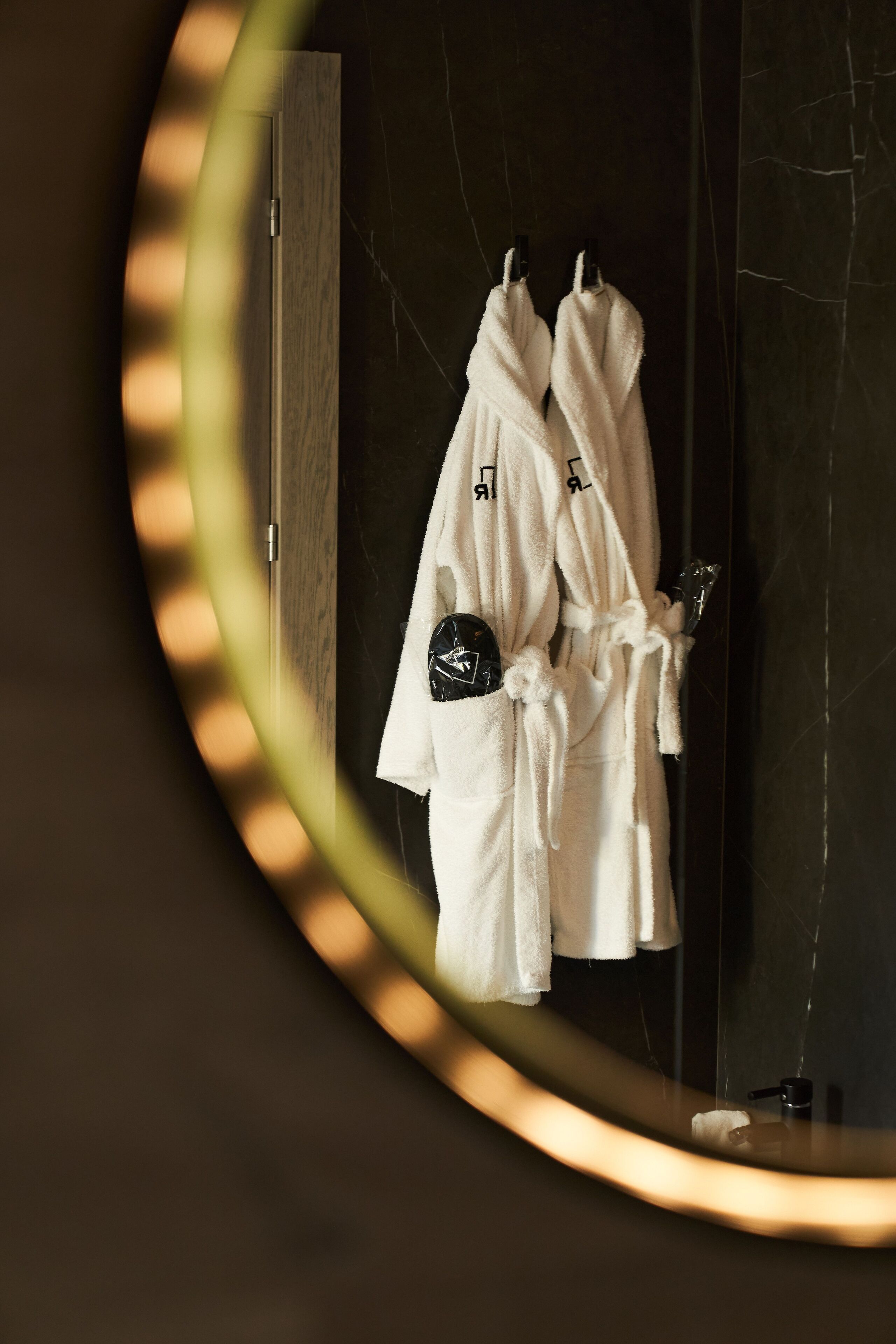 luxury penthouse, hot tub (terrace) | 1 bedroom, hypo-allergenic bedding, down duvets, select comfort beds