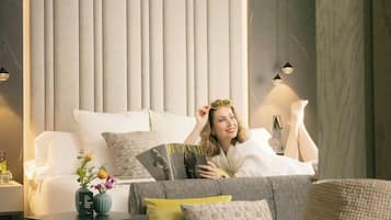 Suite Exterior (Aduana) | 1 dormitorio, ropa de cama hipoalergénica, edredones de plumas