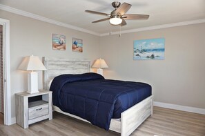 Condo, 2 Bedrooms, Kitchen - Gulf Winds Beach Resort (St. Pete Beach)